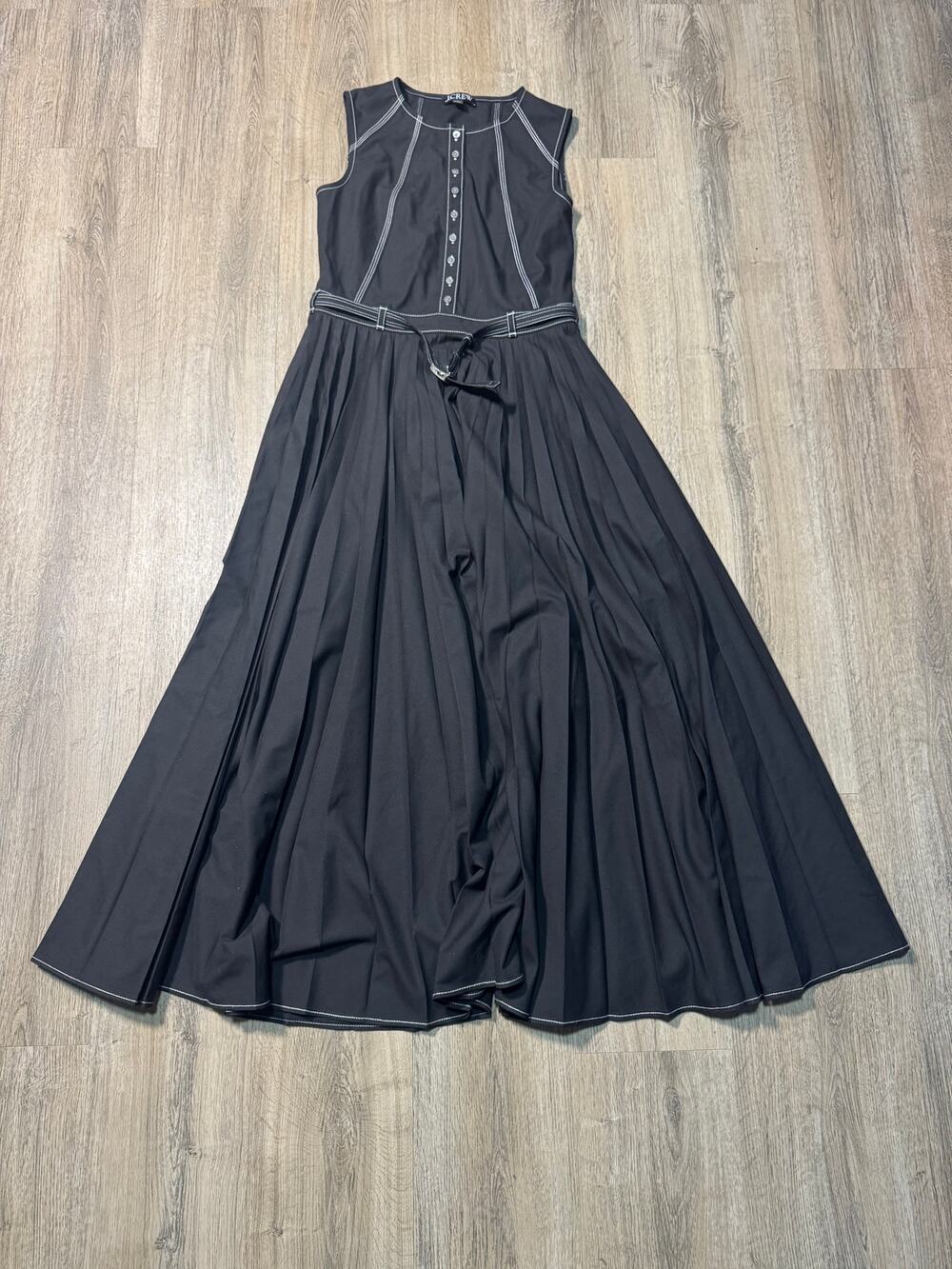 J.Crew Women's Black Sleeveless Pleated Maxi Dress with Belt